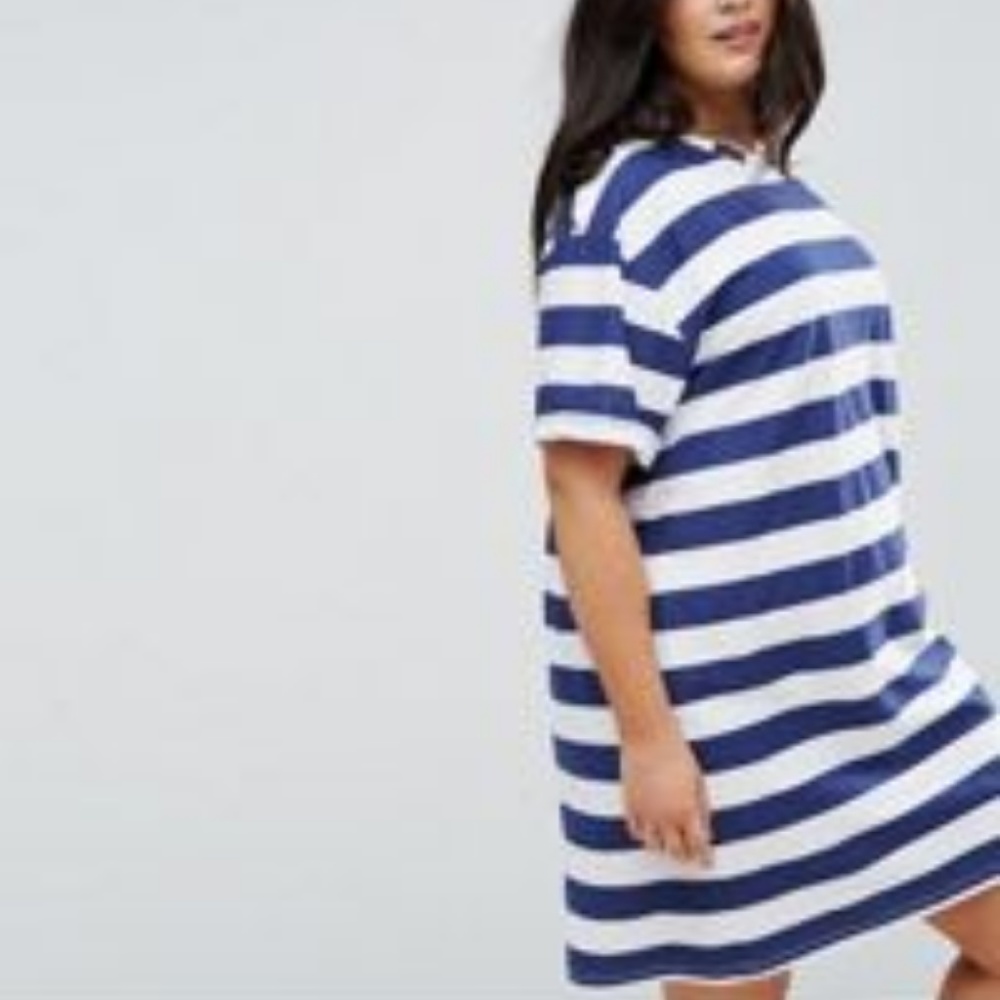 ASOS CURVE UltimateT-Shirt Dress